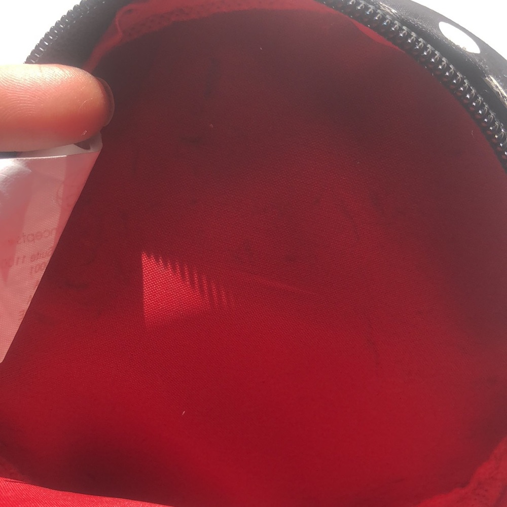 Minnie Mouse round bow crossbody bag - Picture 7 of 13